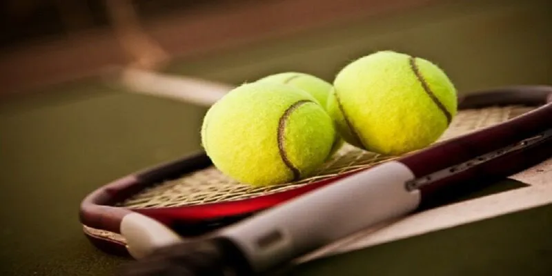 Cá cược Tennis là việc đặt cược tiền vào kết quả của một trận đấu Tennis bất kỳ
